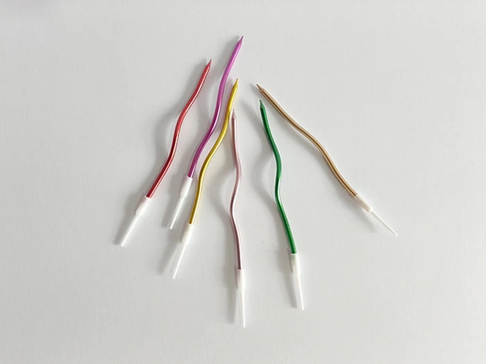 Curved Wave Shape Cake Candle